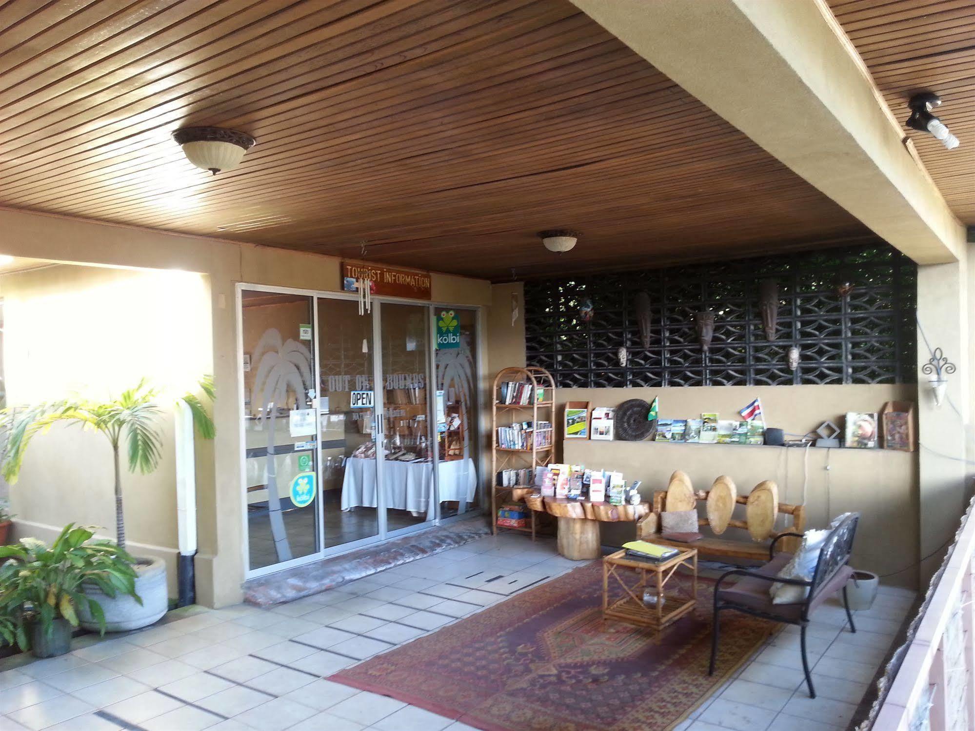 Out Of Bounds Boutique Hotel San Jose  Exterior photo
